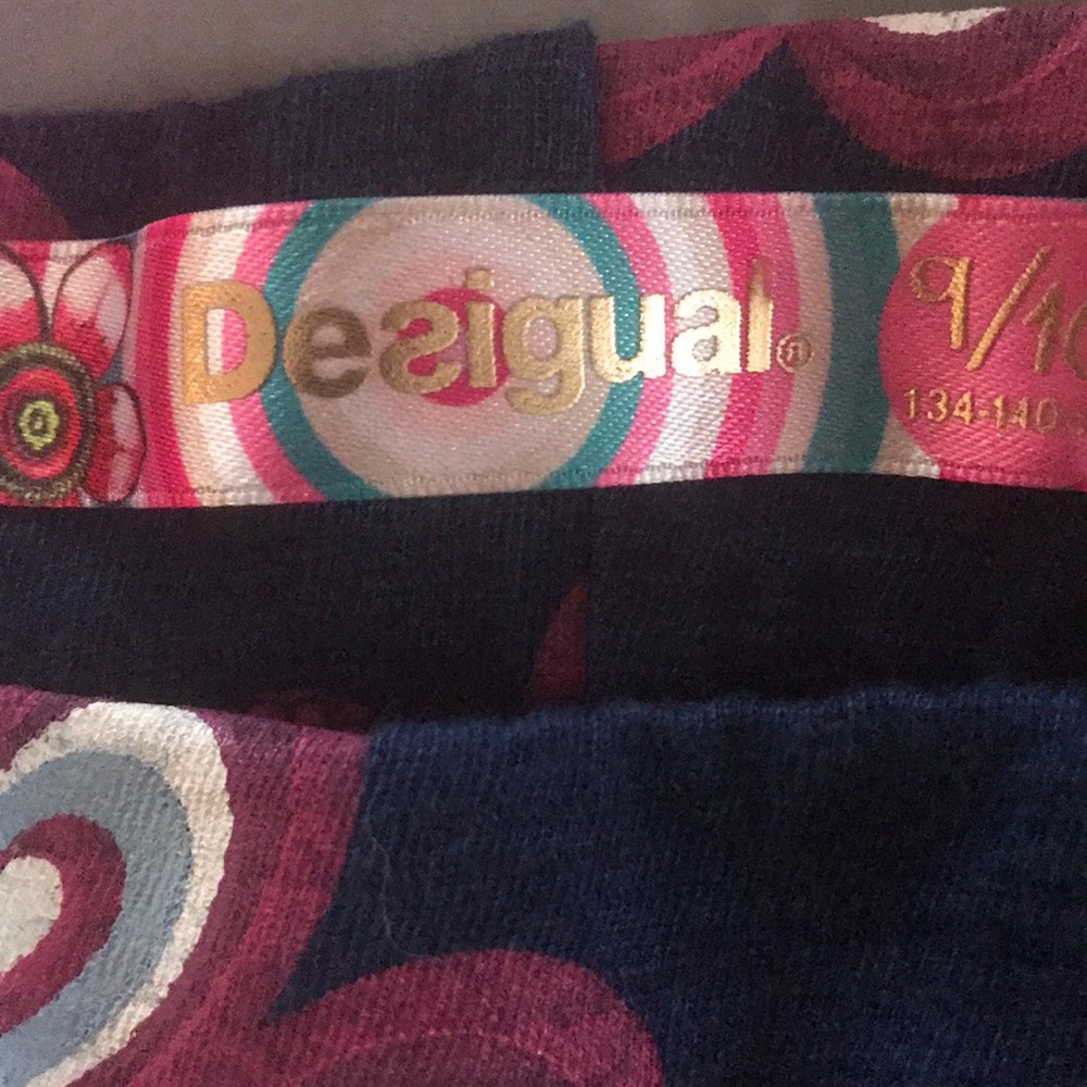 Desigual Set - Picture 3 of 3